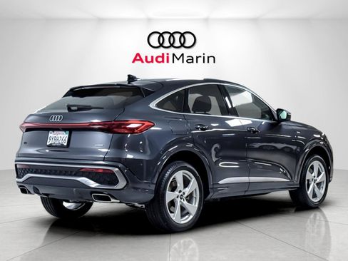 Certified 2025 Audi Q5 Premium Plus w/ Premium Plus AWD/4WD image 5