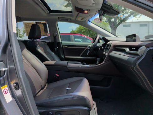 Used 2019 Lexus RX 350 FWD w/ Premium Package image 29