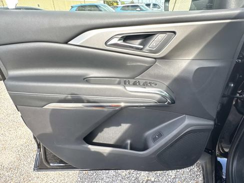 New 2026 Chevrolet Traverse LT w/ Driver Confidence Package image 18