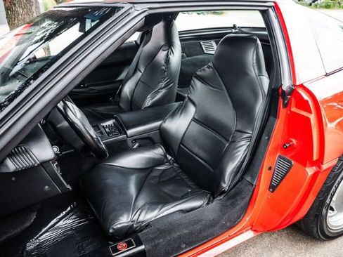Used 1994 Chevrolet Corvette Coupe RWD image 5