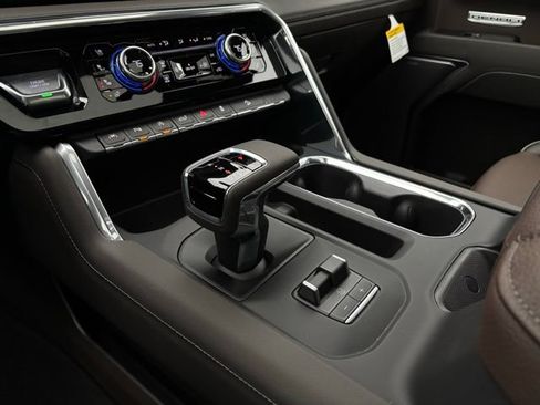 New 2026 GMC Sierra 1500 Denali AWD/4WD image 29