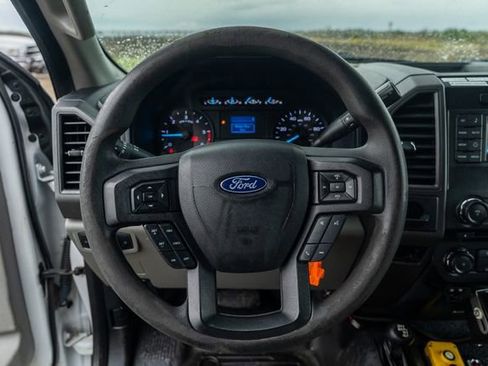 Used 2018 Ford F550 4x4 Crew Cab Super Duty image 13