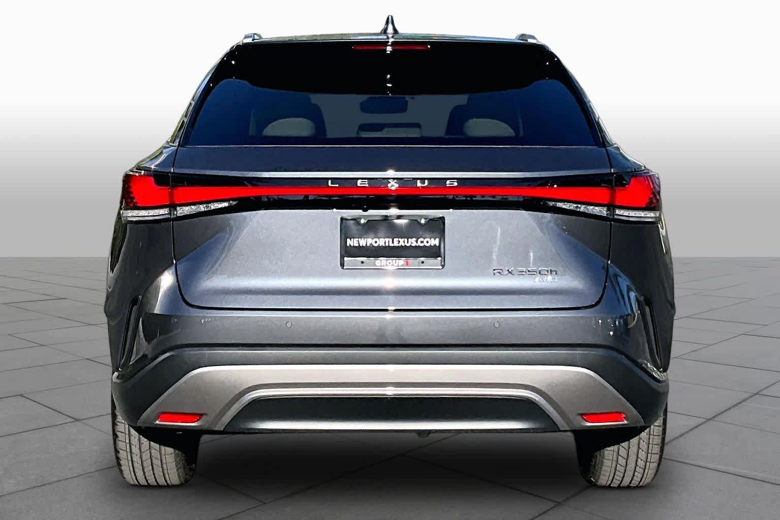 New 2026 Lexus RX 350 w/ Convenience Package AWD/4WD image 4