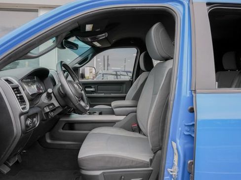 Used 2022 RAM 2500 Big Horn w/ Level C Equiment Group AWD/4WD image 22
