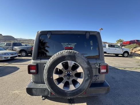 Used 2023 Jeep Wrangler Sahara w/ Cold Weather Group image 4