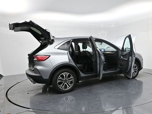 Used 2022 Ford Escape SEL image 50