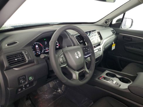New 2026 Honda Ridgeline Sport image 11
