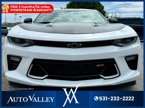 Used 2017 Chevrolet Camaro SS RWD image 11