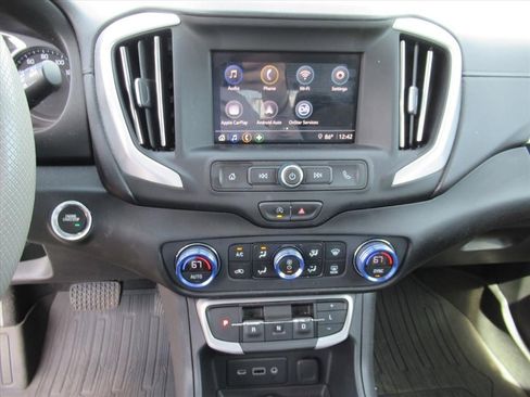 Certified 2024 GMC Terrain SLE w/ Driver Convenience Package image 25