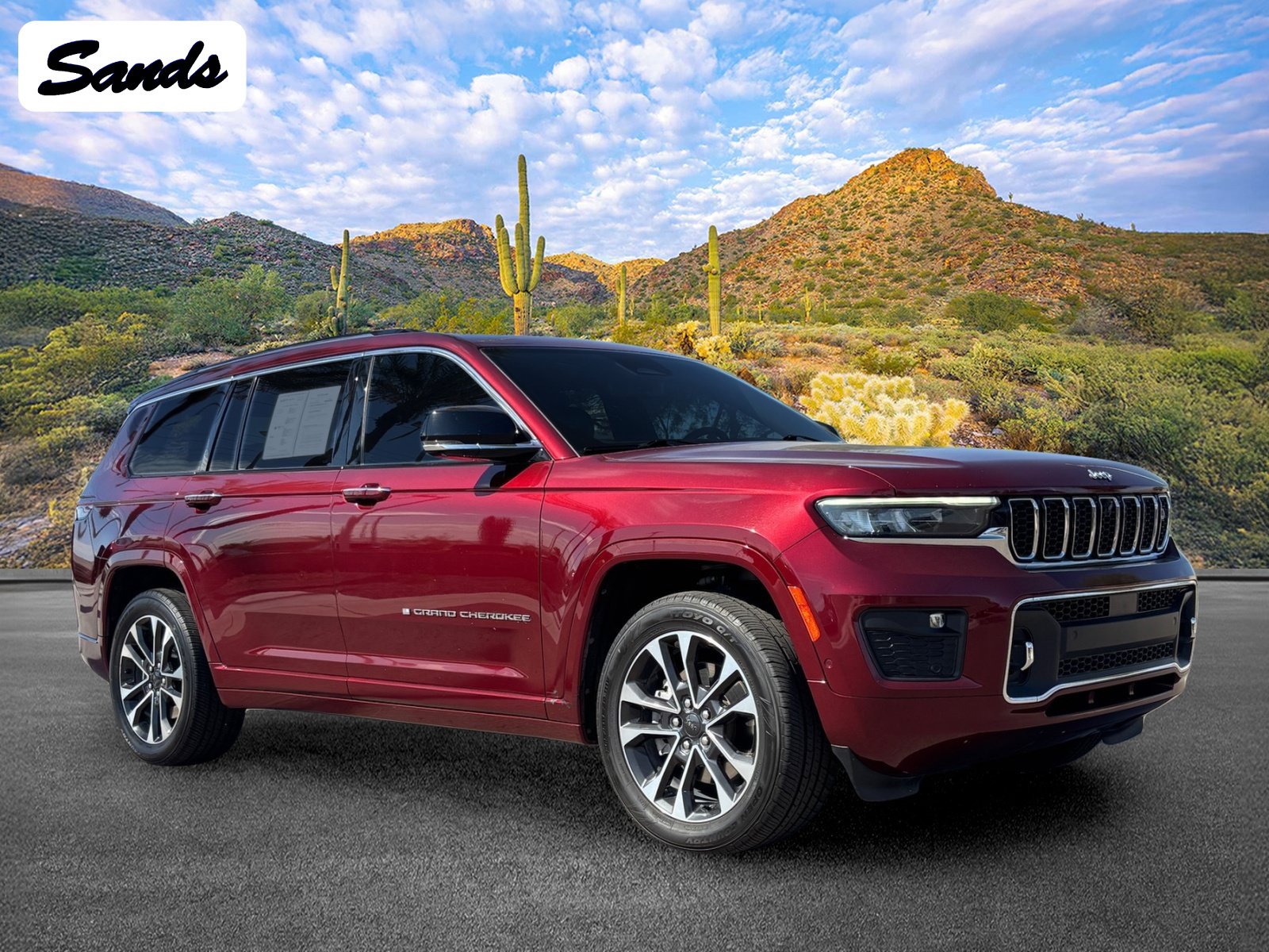 Used 2021 Jeep Grand Cherokee L Overland w/ Advanced Protech Group III AWD/4WD image 1