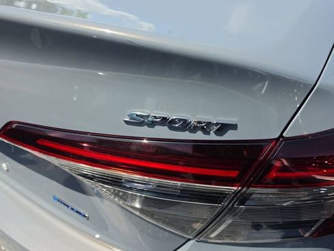 Used 2025 Honda Civic Sport image 5