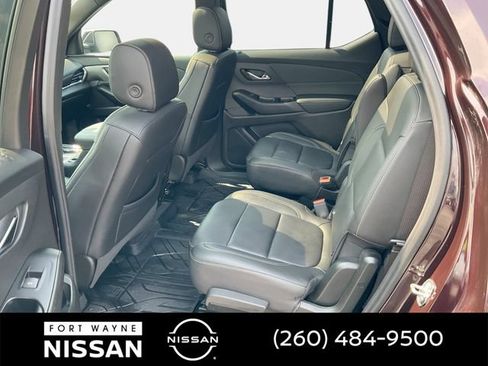Used 2023 Chevrolet Traverse LT AWD/4WD image 14