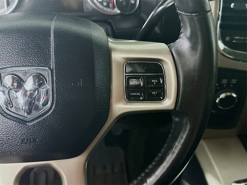 Used 2013 RAM 2500 Laramie w/ Cold Weather Group image 27