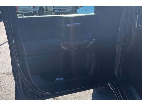 Used 2021 Chevrolet Silverado 1500 LT AWD/4WD image 24