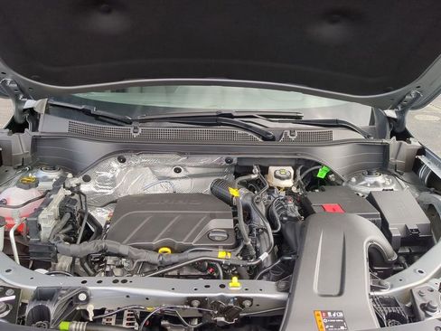 New 2026 Chevrolet Trax RS w/ Driver Confidence Package image 33