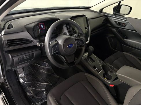 Used 2025 Subaru Crosstrek 2.0i Premium AWD/4WD image 17