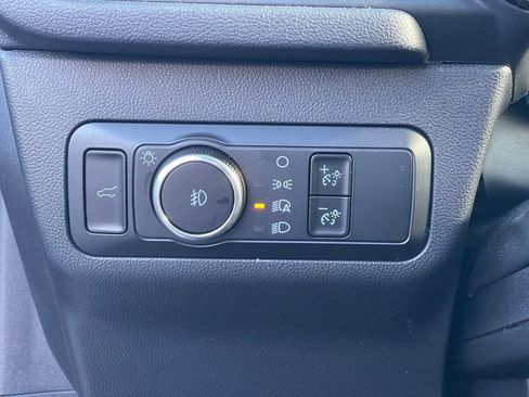 Used 2025 Ford Escape ST-Line Select AWD/4WD image 15