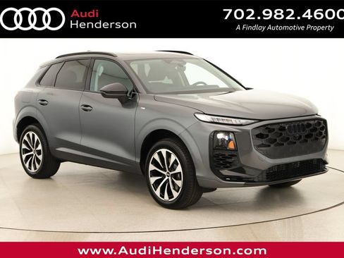 New 2026 Audi Q3 quattro 2.0T AWD/4WD image 1