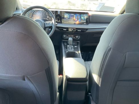 New 2026 Nissan Kicks SV image 29