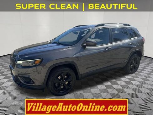 Used 2019 Jeep Cherokee Latitude Plus AWD/4WD image 1