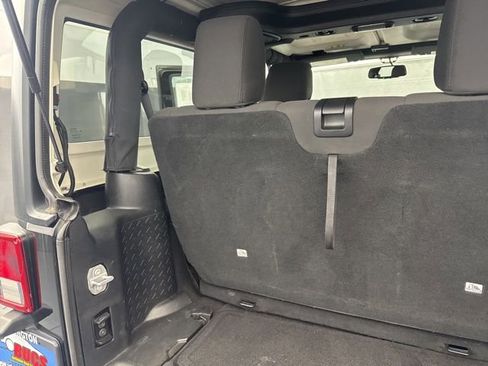 Used 2016 Jeep Wrangler Sport w/ Quick Order Package 24S image 33