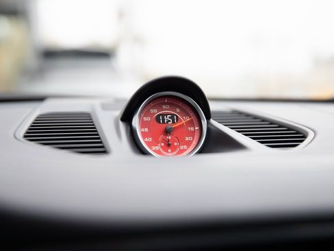 Certified 2019 Porsche 911 Carrera 4 GTS image 15