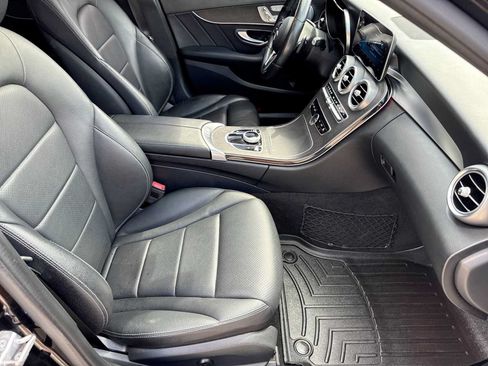 Used 2020 Mercedes-Benz C 300 4MATIC Sedan image 23