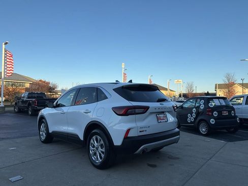 Certified 2023 Ford Escape Active image 8