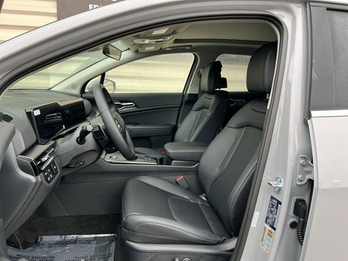 New 2026 Kia Sportage AWD Hybrid image 11