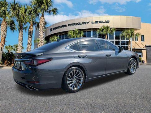 Certified 2024 Lexus ES 350 Ultra Luxury FWD image 4