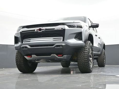 New 2026 Chevrolet Colorado ZR2 w/ Technology Package AWD/4WD image 58