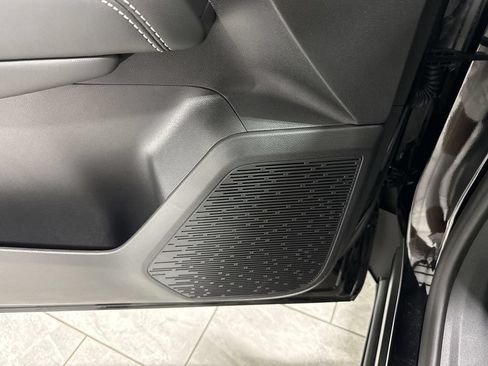 New 2027 GMC Terrain Elevation w/ LPO, Floor Liner Package FWD image 25