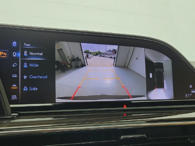 Used 2022 Cadillac Escalade Premium Luxury w/ Performance Package AWD/4WD image 30