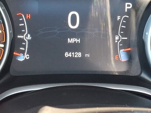 Used 2018 Jeep Compass Latitude w/ Popular Equipment Group image 20