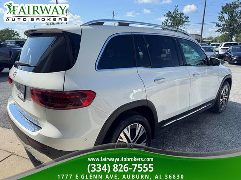 Used 2025 Mercedes-Benz GLB 250 image 6