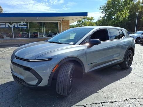 New 2026 Chevrolet Equinox EV LT w/ Comfort Package image 15