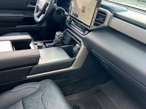 Certified 2024 Toyota Sequoia SR5 image 17