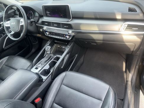 Used 2022 Kia Telluride S image 7