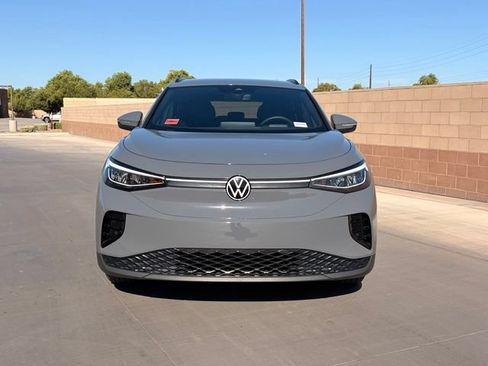 Used 2024 Volkswagen ID.4 2WD image 3