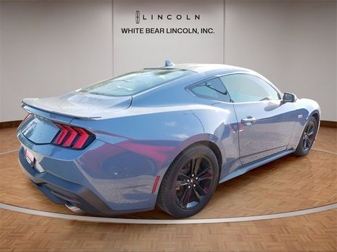 Used 2024 Ford Mustang GT image 5