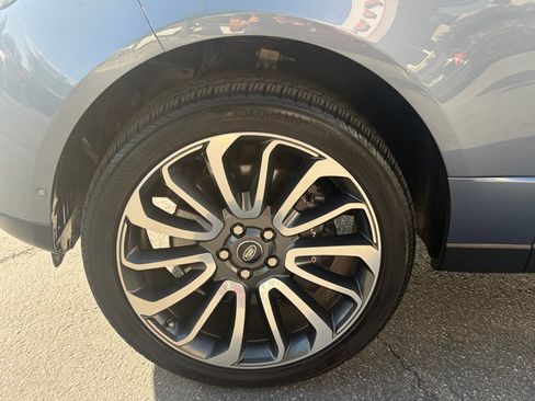 Used 2019 Land Rover Range Rover Supercharged AWD/4WD image 11