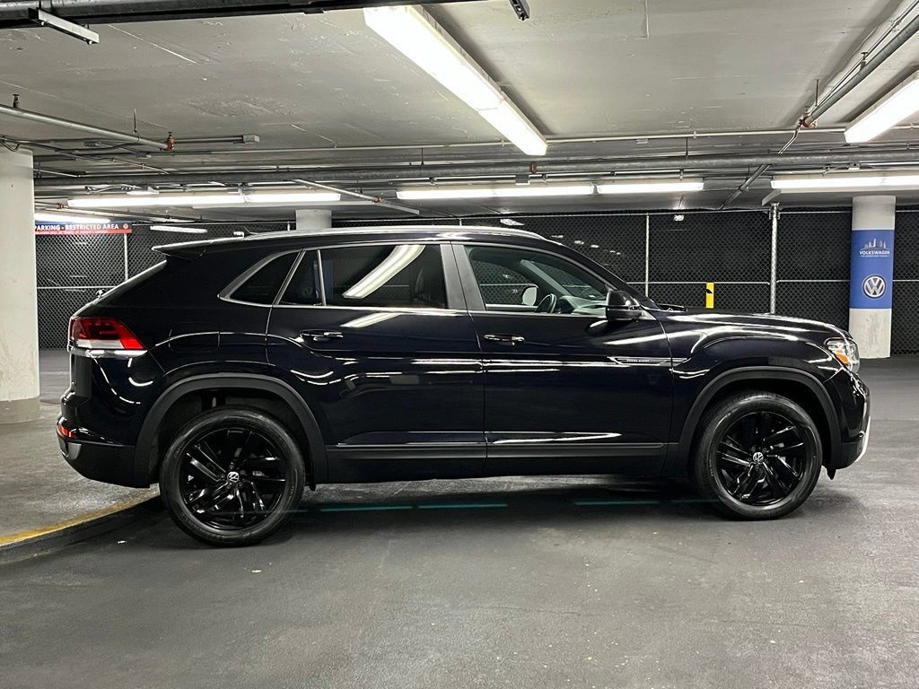 Used 2023 Volkswagen Atlas Cross Sport SE w/ Panoramic Sunroof Package AWD/4WD image 40