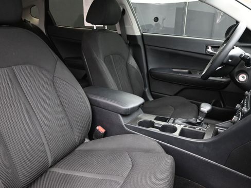 Used 2020 Kia Optima LX image 27