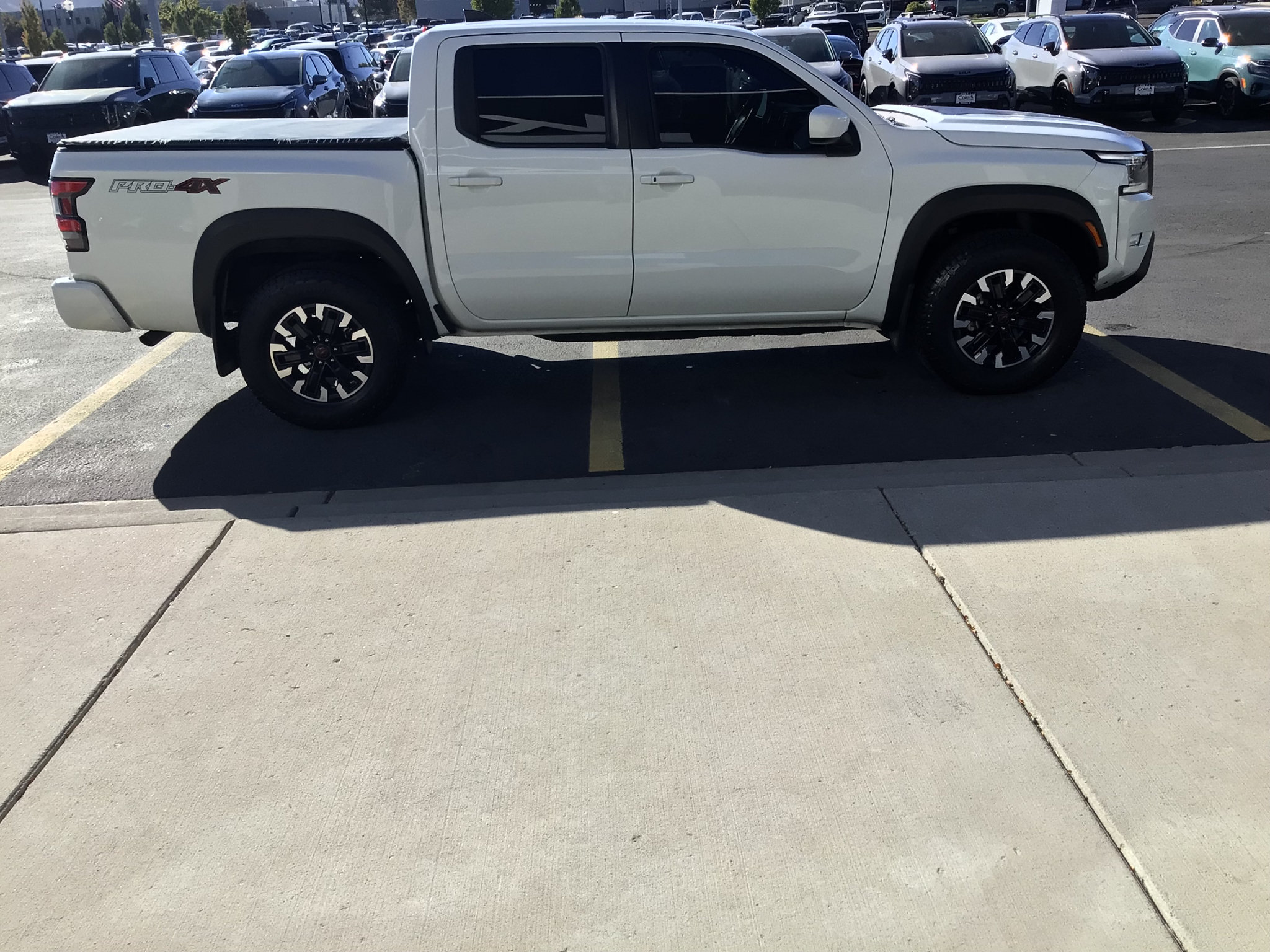 Used 2024 Nissan Frontier PRO-4X w/ Off-Road Protection Package AWD/4WD image 6