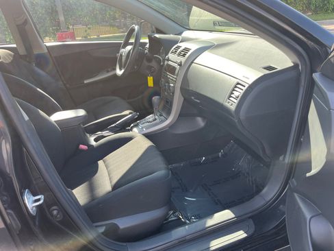 Used 2011 Toyota Corolla S FWD image 28