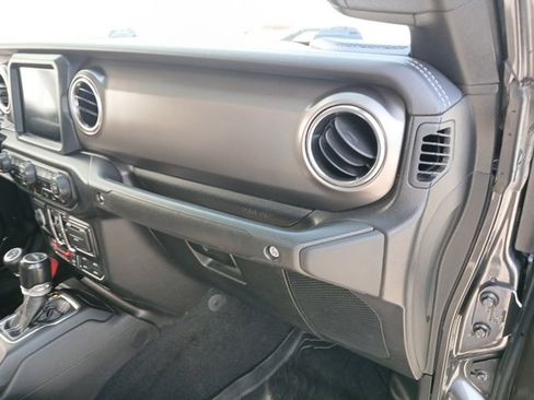 Used 2020 Jeep Gladiator Rubicon image 38