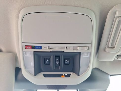 Certified 2023 Subaru Forester Touring AWD/4WD image 27