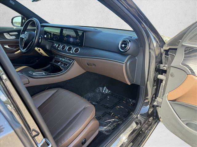 Used 2021 Mercedes-Benz E 350 Sedan w/ Premium Package image 12