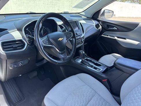 Used 2019 Chevrolet Equinox LT FWD image 17