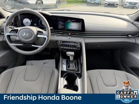 Used 2024 Hyundai Elantra SEL w/ Convenience Package FWD image 42